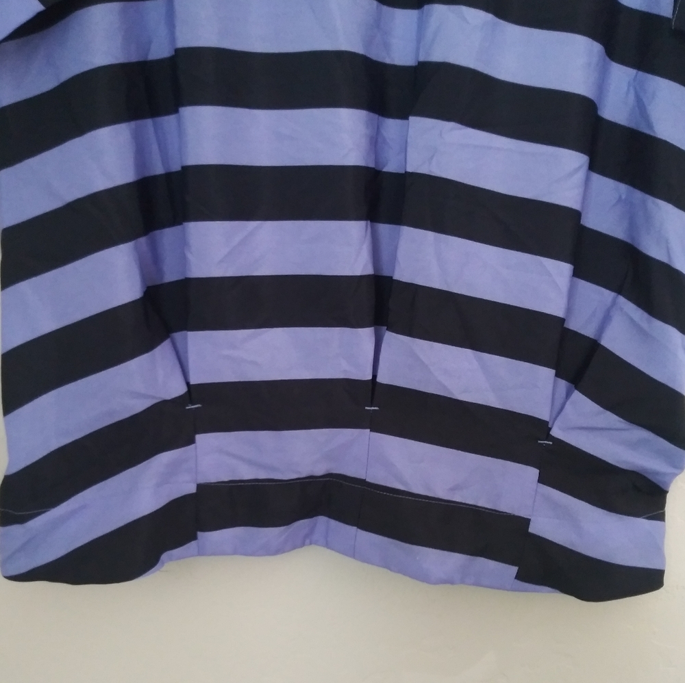 New York & Company Blue Striped Blouse Size M - Picture 3 of 8